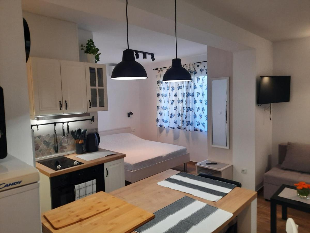 Manda Ljubetic Daire Sutivan Dış mekan fotoğraf
