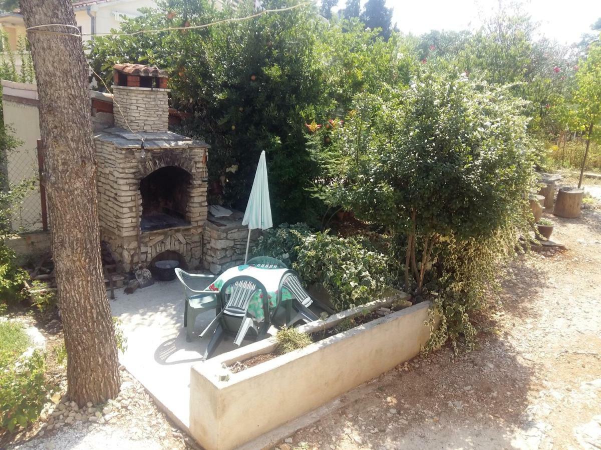 Manda Ljubetic Daire Sutivan Dış mekan fotoğraf
